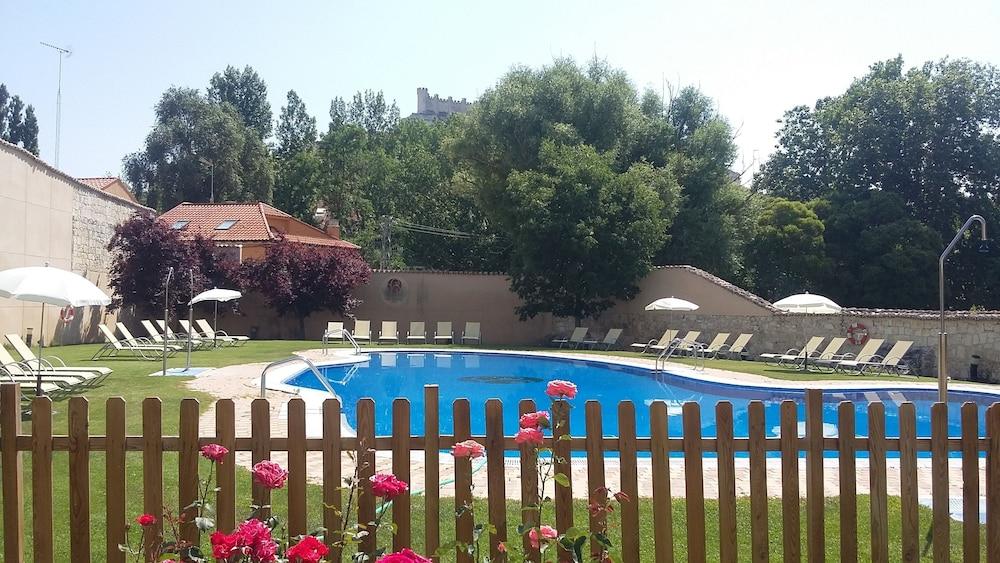 Azz Penafiel Las Claras Hotel & Spa Extérieur photo