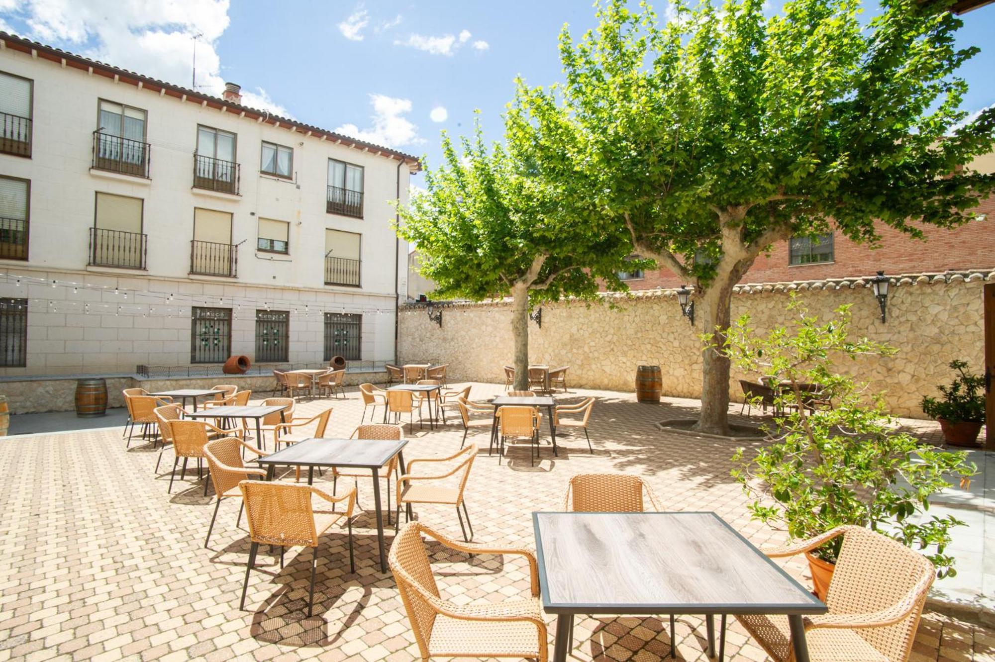 Azz Penafiel Las Claras Hotel & Spa Extérieur photo