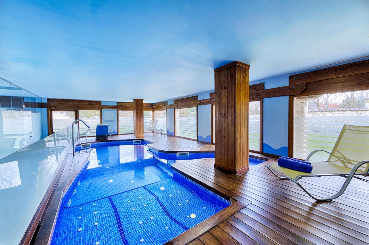 Azz Penafiel Las Claras Hotel & Spa Extérieur photo