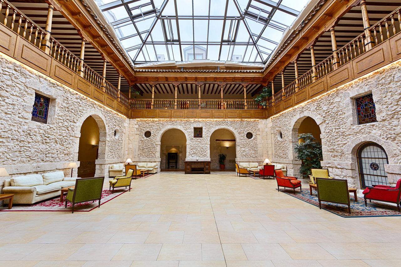 Azz Penafiel Las Claras Hotel & Spa Extérieur photo