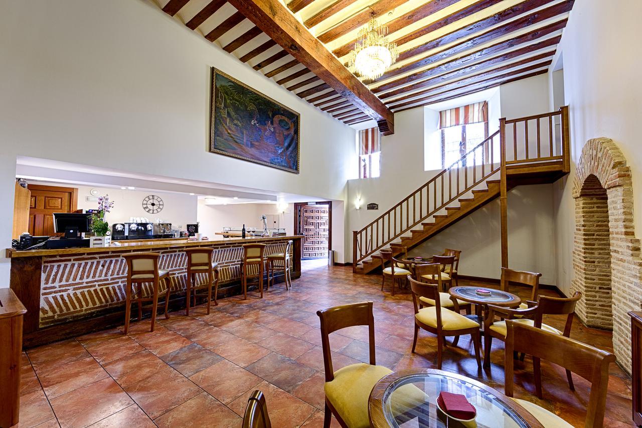 Azz Penafiel Las Claras Hotel & Spa Extérieur photo